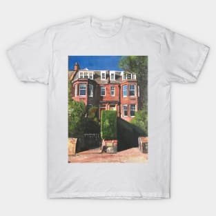 Edinburgh, Pinky Brown Houses, Stockbridge. T-Shirt